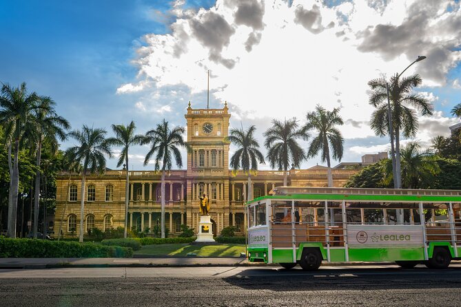 7 Day Pass LeaLea Trolley and Waikiki Trolley Pink Line - Kaimuki to Diamond Head: markets, cafes, and the “in-between” neighborhoods