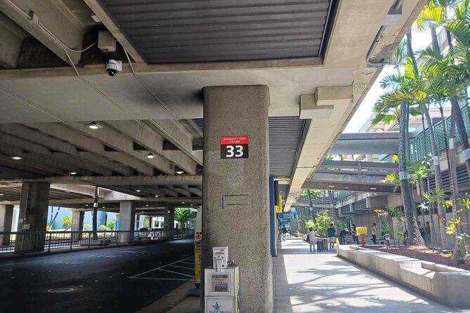 Airport Shuttle - HNL Airport to Waikiki - Gates, Routes, and Why Shared Shuttles Sometimes Take Longer