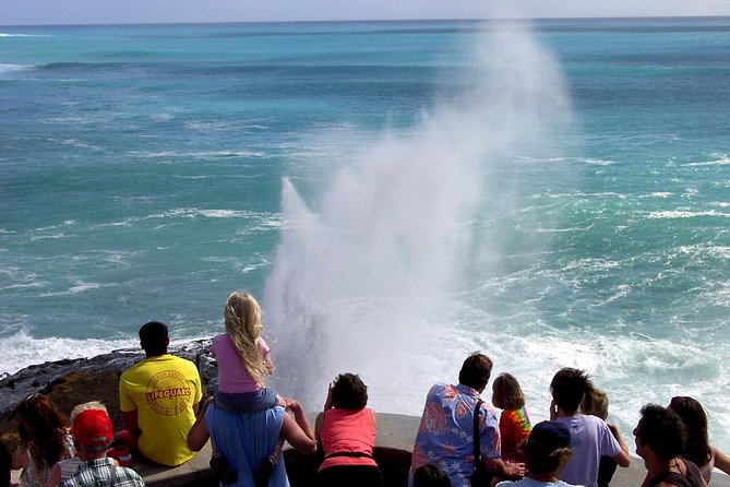 All Inclusive Ultimate Circle Island Tour, Waimea Falls & Lunch - Makapuu and the wind tunnel Pali: myth, lighthouse, and history on the drive