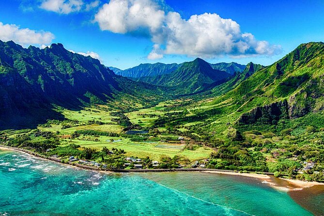 Aloha Lei Greeting on Arrival in Honolulu - Who Should Book This (and Who Might Skip It)