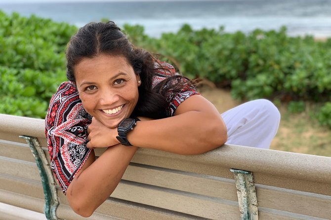 Beaches, Food & Aloha: Private Oahu Tour - Waikiki warm-up: Kaimana Beach, the War Memorial, and Diamond Head