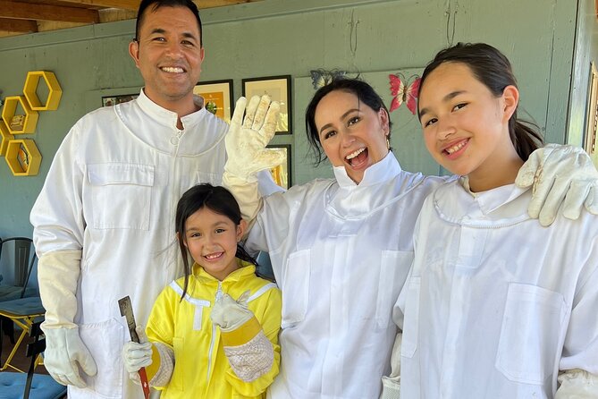 Bee Farm Ecotour and Honey Tasting in Waialua, North Shore Oahu - The Hive Visit: Queen Spotting and Holding a Raw Honey Frame