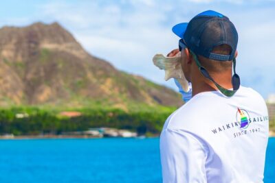 Board from Waikiki Beach for Aloha Hour Sail on Hāwea Catamaran - The Aloha Hour schedule: what that 90 minutes really delivers