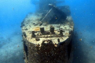 Certified Diver: 2-Tank Deep Wreck and Shallow Reef Dive Off Oahu - Sea Tiger wreck: what to expect at the deeper start