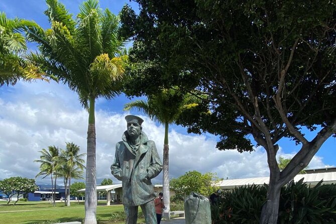 Deluxe Pearl Harbor, Arizona Memorial, and Visitor Center Tour - USS Arizona Memorial: How the Navy Shuttle Works and What You’ll See