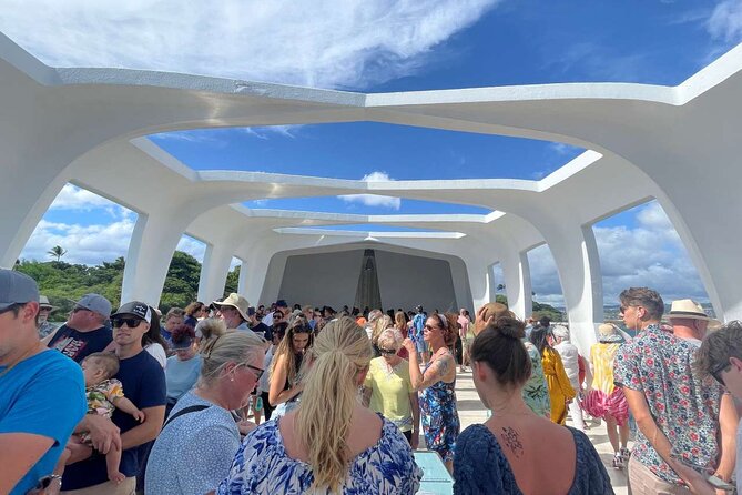 Deluxe Pearl Harbor USS Arizona Memorial and Honolulu City Tour - First stop: Pearl Harbor National Memorial and the USS Arizona Memorial shuttle