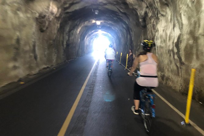 Diamond Head Bike to Hike and Local Lunch - Meet-up on Waikiki’s edge and the pace of a small group ride