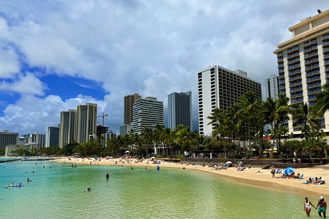 Downtown Honolulu Food Tour with 5 Local Favorites Tastings - Duke Kahanamoku Lagoon to Kuhio Beach: modern surfing starts here
