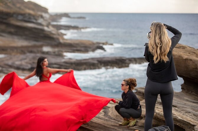 Flying Dress Photoshoot on Oahu - Stacey’s East Oahu Welcome: More Than a Photo Op
