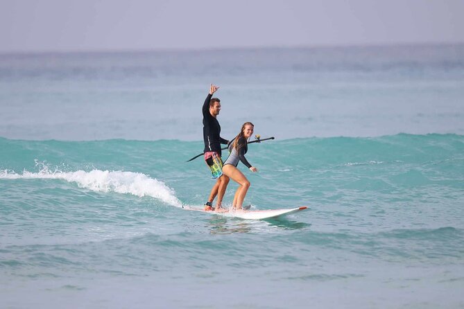 Group Surf Lesson with Videos and Photos - Stops Around Diamond Head, Waikiki, and Honolulu: How to Think About These Landmark Bits