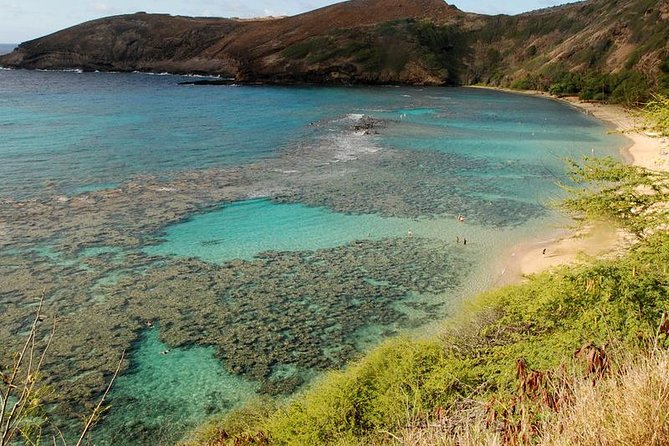 Hanauma Bay Snorkeling - The $25 cash park admission rule (and why it matters)