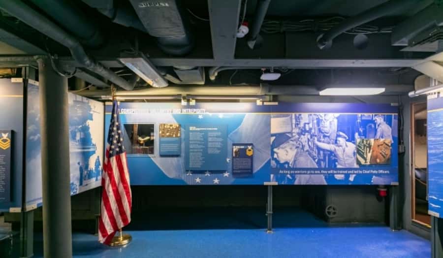 Honolulu: Battleship Missouri Memorial with Guide Option - Below decks exhibits: the human scale under the metal