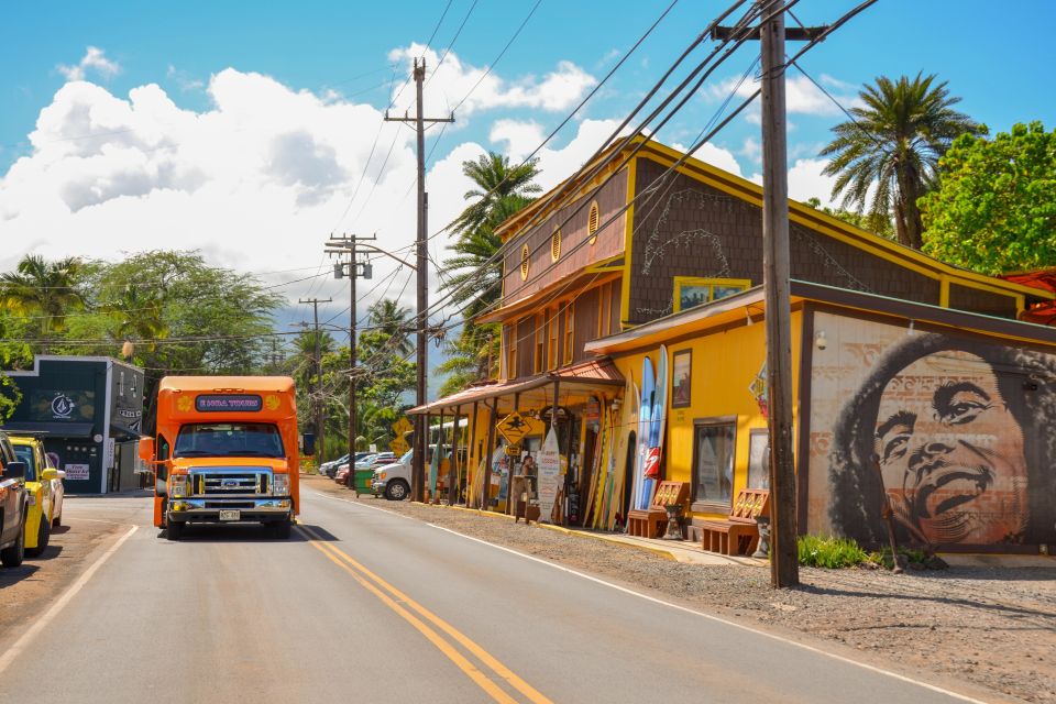 Honolulu: Oahu Island Full-Day Guided Tour by Bus with Lunch - Byodo-In Temple: peaceful gardens with a Japan connection