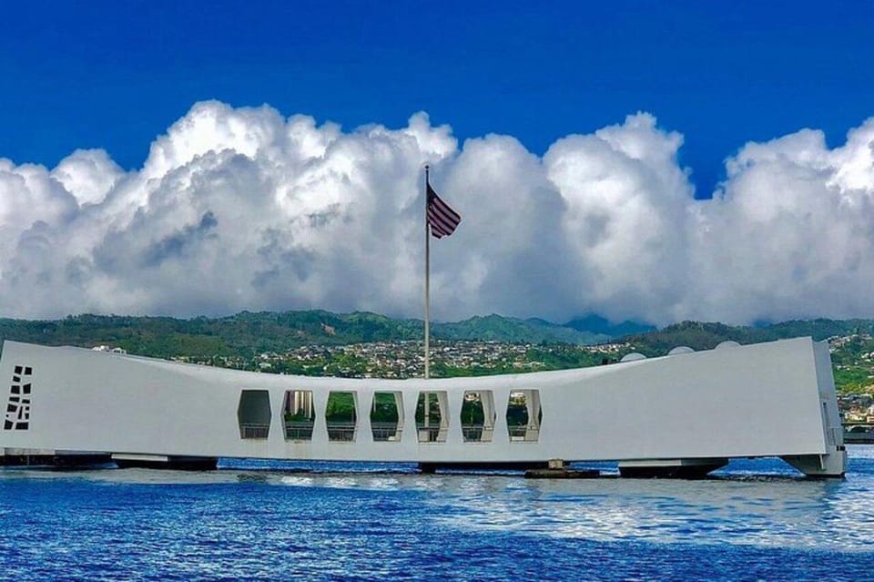 Honolulu: Pearl Harbor, USS Arizona and Battleship Missouri - Price and value: is $156 a good deal?