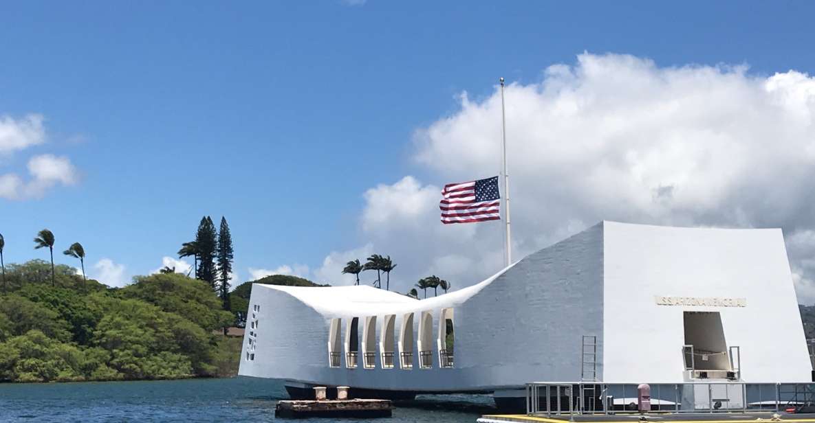 Honolulu: Pearl Harbor, USS Arizona Memorial [Early Access] - Early access Pearl Harbor: why starting early changes the whole day