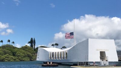 Honolulu: Pearl Harbor, USS Arizona Memorial [Early Access] - Waikiki pickup and the morning drive: what timing feels like in practice