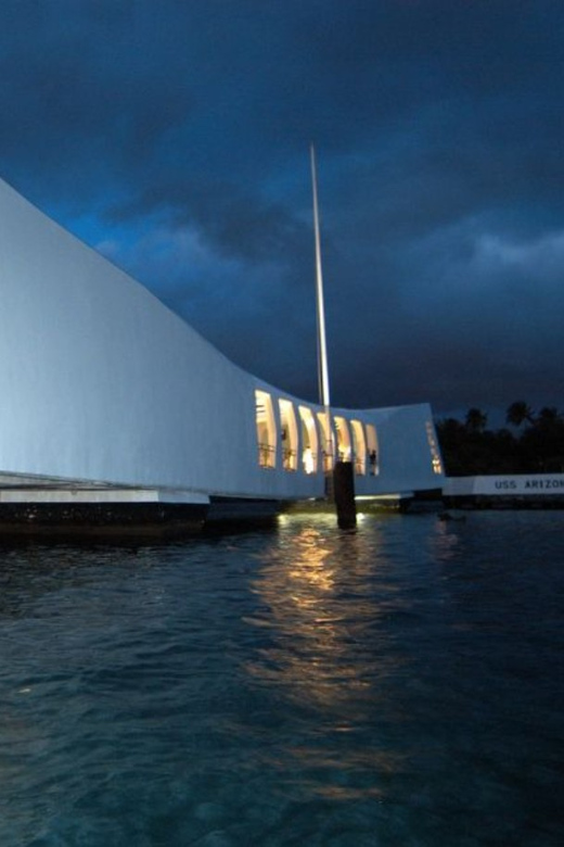 Honolulu: Pearl Harbor USS Arizona Memorial Tour - Waikiki Hotel Pickup That Actually Makes Pearl Harbor Easier