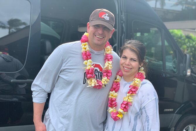 Honolulu Private Transfer: Airport, Port, Hotel (1-12 Passengers) - Where pickup really happens (and where you’re not getting service)