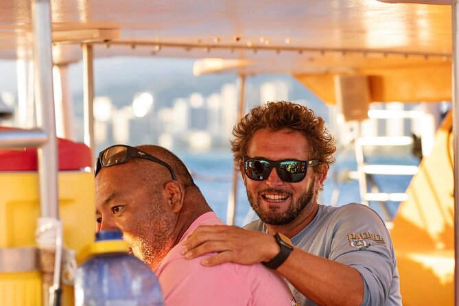 Honolulu Sunset Sail from Kewalo Harbor Including Drinks - Timing tips: how to set yourself up for the best sunset