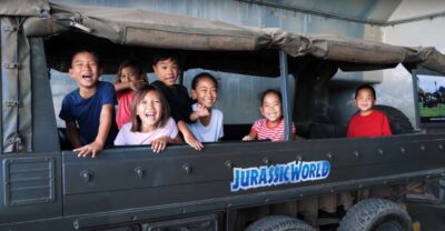 Kaneohe: Kualoa Ranch Hollywood Film Locations Tour by Bus - Movie-location stops: from Jurassic Park vibes to Jumanji-style jungle