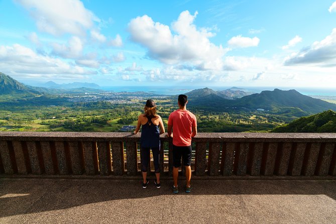 Majestic Circle Island Tour with Lunch - Waimea Valley: Waterfall Swim Time (If You Bring the Right Gear)