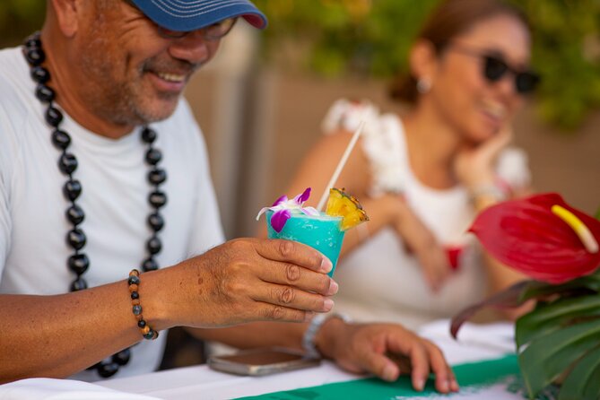 Nā Lei Aloha, A Waikīkī Lū'au - Where the Setting Helps: Intimate, Rooftop Feel, Waikiki Convenience