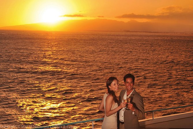 Nova Five Star Sunset Dinner and Jazz - Where the Cruise Starts: Aloha Tower Timing and the 5:30PM Departure