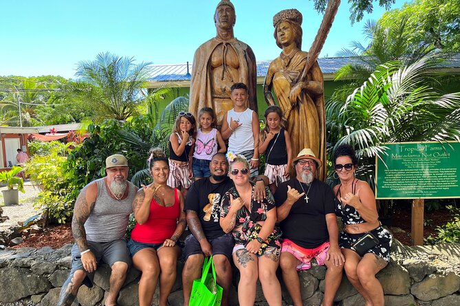Oahu Allstar Circle Island Tour: Dole, Turtles, Blowhole, Fun - Macadamia Nut Farm Outlet: The Best Value Stop on the Route