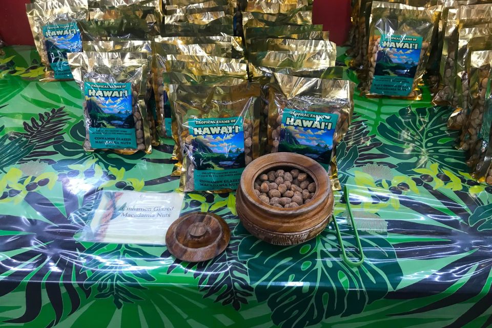 Oahu: Beauty and the Feast Circle Island Experience - Morning fuel at Halona Blowhole Lookout