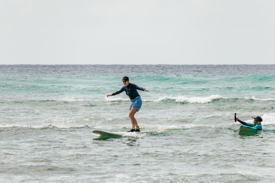 Oahu: Beginner-Friendly Waikiki Beach Surfing Lesson - First Stop: Surfer Girl Academy and the Simple Gear Setup