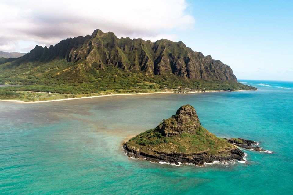 Oahu: Circle Island Day Trip with Shrimp Plate Lunch - Pickup in Waikiki, Bus Comfort, and Guide Energy
