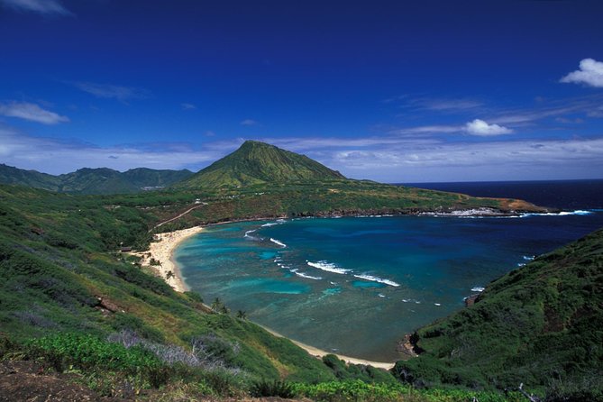 Oahu Circle Island Small Group Tour - North Shore Trading Views for Time: Sunset Beach and Waimea Bay