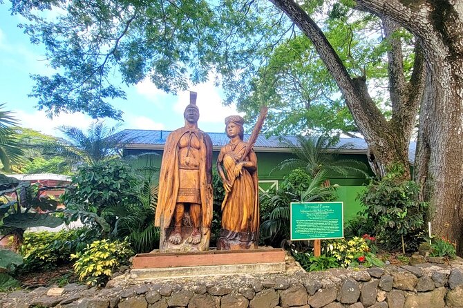Oahu Circle Island Tour with Byodo-In Temple Admission - Diamond Head Lookout: Views Without the Climb