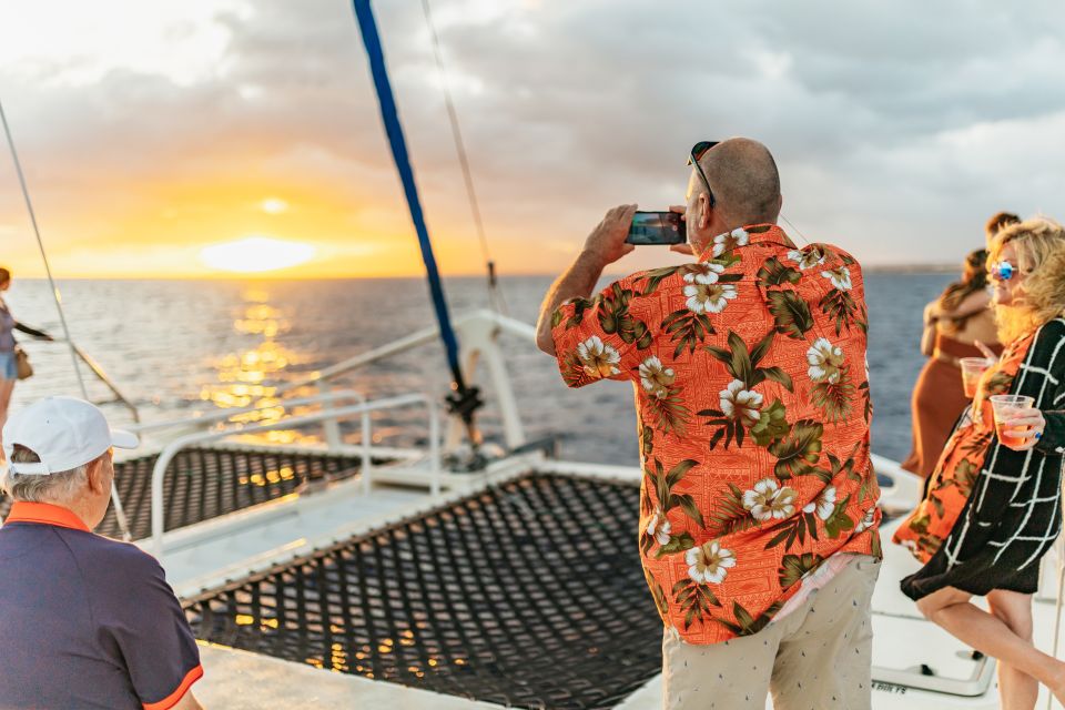 Oahu: Diamond Head Cruise with Drinks & Appetizers - Key Things You’ll Notice on This Sunset Sail