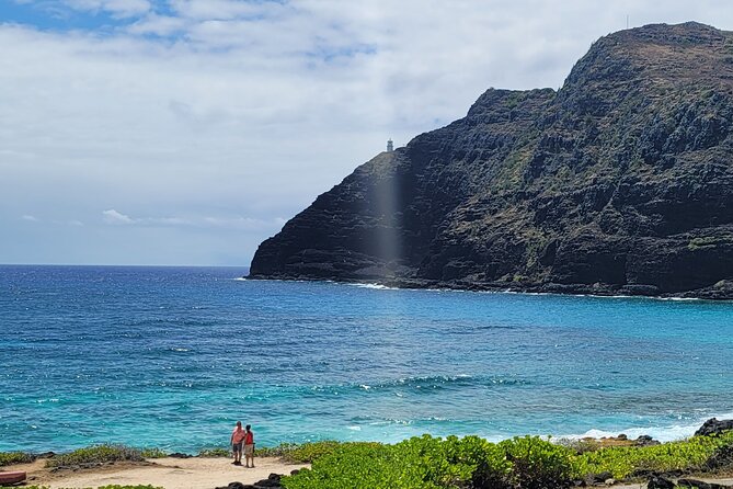 Oahu Fun Circle Island Tour With Pickup - Kualoa Regional Park: Chinaman’s Hat, Jurassic Park vibes, and photo time