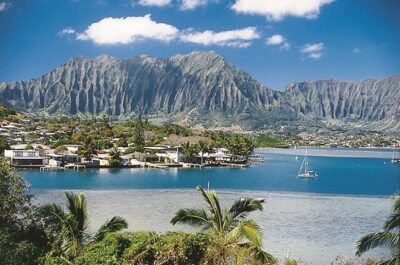 Oahu Grand Circle Island: Discover the Heart & Soul of Hawaii - Diamond Head to the celebrity coastline: your first taste of Oahu