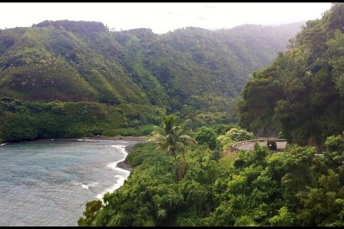Oahu Grand Circle Island Experience Departing from Maui - Green World Coffee Farms: samples, ice cream, and quick coffee gifts