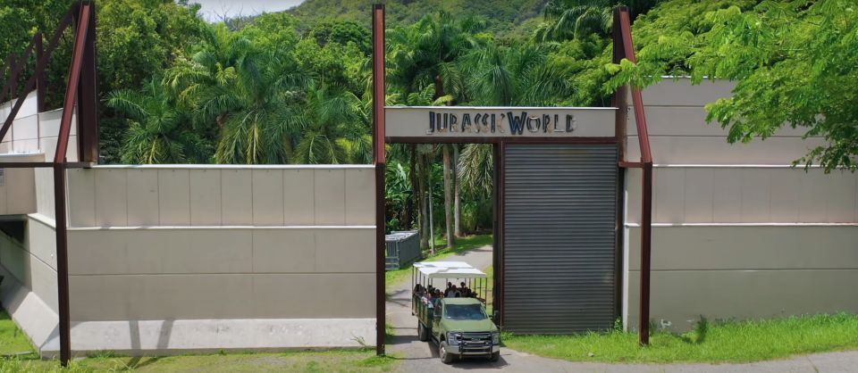 Oahu: Kualoa Jurassic Movie Set Adventure Tour - From Check-In to Open-Air Ride: What the Start Feels Like