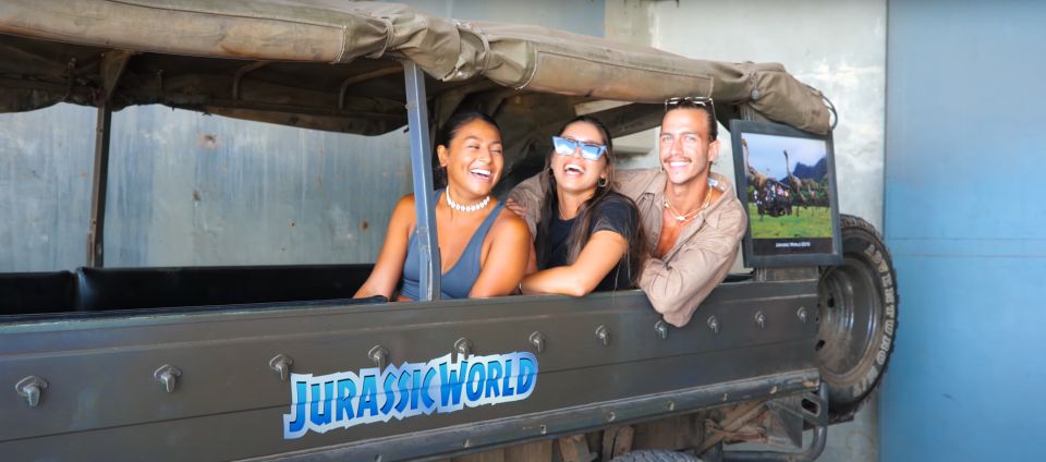 Oahu: Kualoa Jurassic Movie Set Adventure Tour - Props, Memorabilia, and Photo Stops: How to Get the Most Out of 150 Minutes