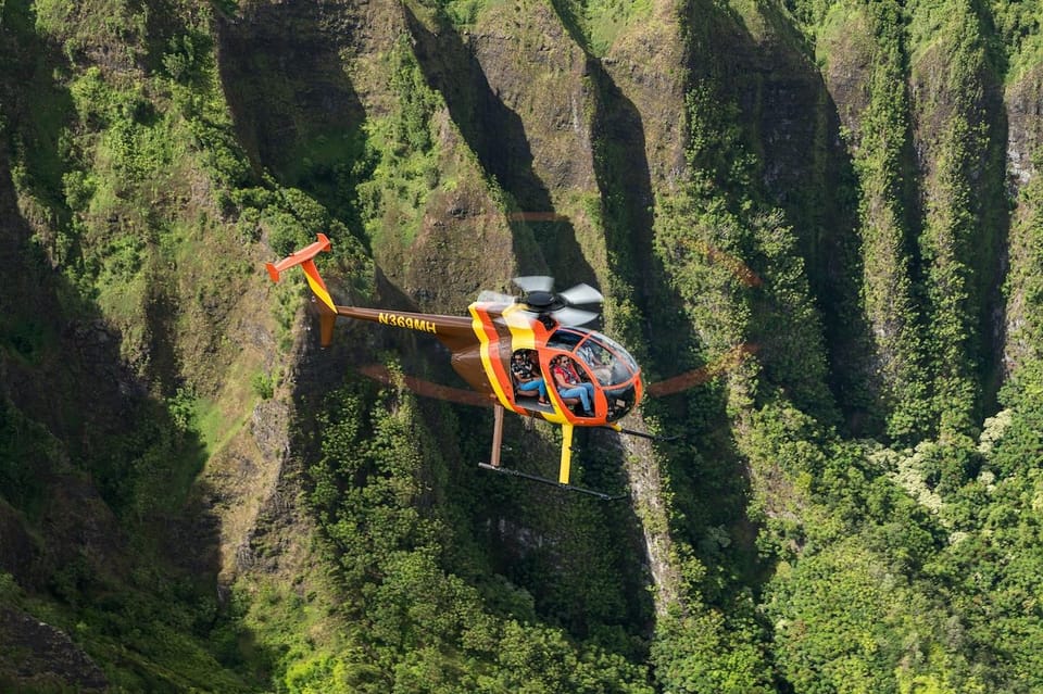 Oahu: Magnum P.I. Doors-Off Helicopter Tour - Waikiki to Hanauma Bay: the air view you can’t get on foot