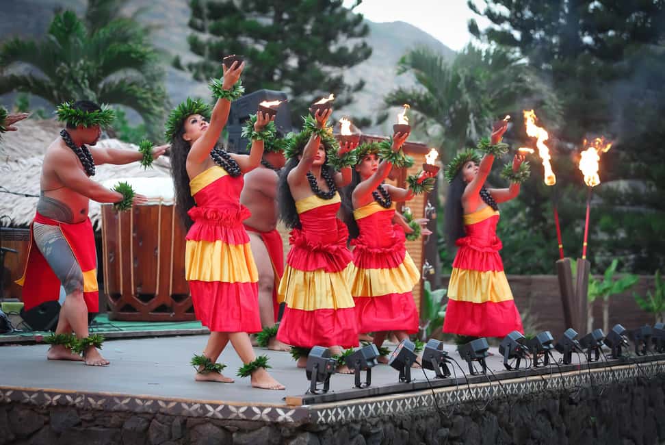 Oahu Pass: Save up to 50% on Top Attractions - Includes Luau - Pearl Harbor day: Battleship Missouri and USS Arizona Narrated Tour