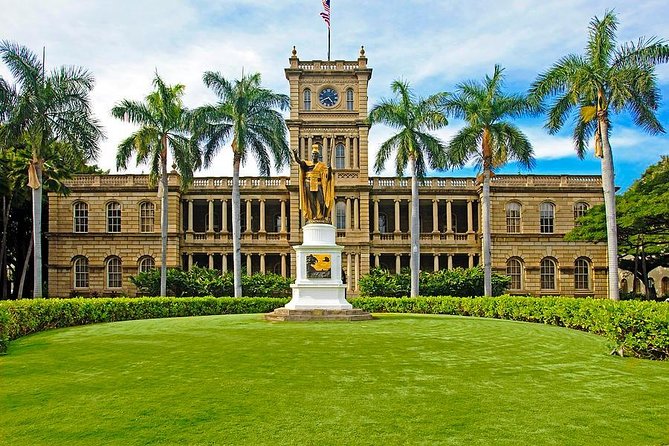 Oahu: Pearl Harbor USS Arizona Memorial & Battleship Missouri - Punchbowl Crater: a Honolulu memorial stop that adds meaning