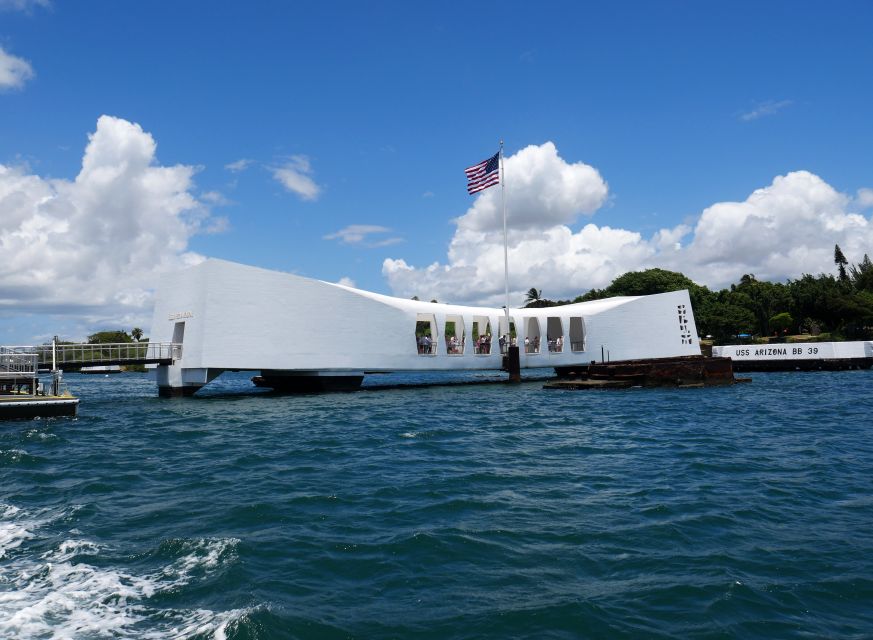 Oahu: Pearl Harbor, USS Arizona, Might Mo, & Honolulu Tour - Entering Pearl Harbor and the USS Arizona Memorial without the day going sideways