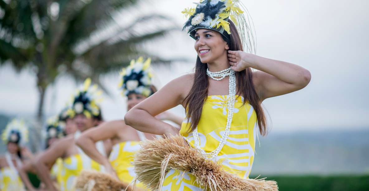 Oahu: Queens Waikiki Luau - Who This Luau Fits Best (and Who Might Be Happier Elsewhere)