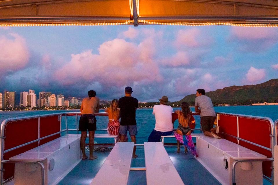 Oahu: Waikiki Glass Bottom Boat Sunset Cruise - Wildlife and the glass-bottom reality check
