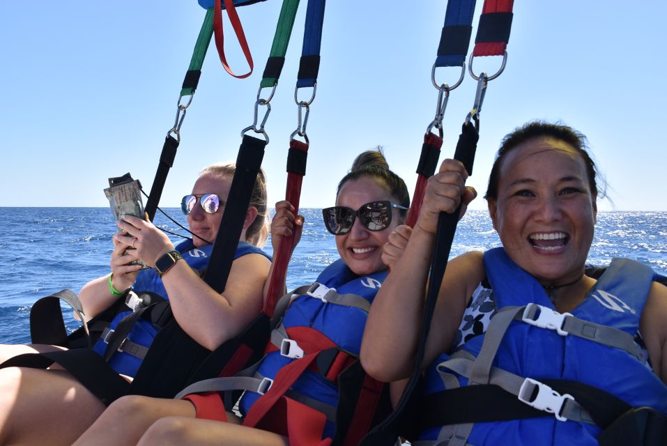 Oahu: Waikiki Parasailing - Views you can actually use for photos and memories