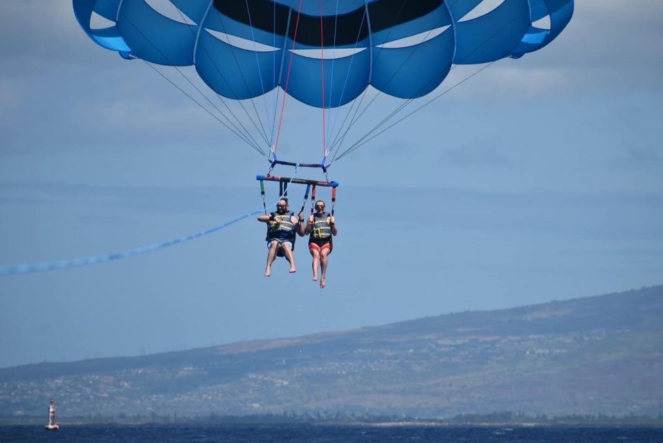 Oahu: Waikiki Parasailing - Altitude choices: 600 ft, 800 ft, or 1000 ft