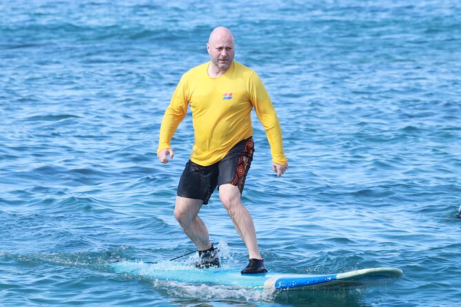 Open Group Surfing Lesson in Waikiki, Hawaii - How Group Size and Instructor Ratios Help You Progress
