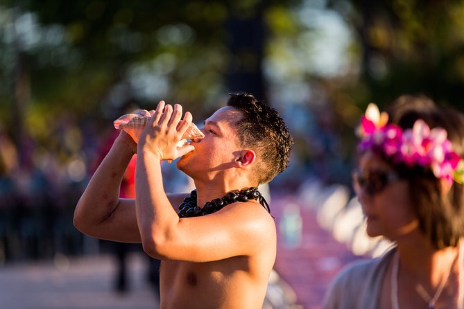 Paradise Cove Luau - What to Wear and Bring (So You Don’t Fuss All Night)