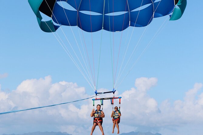 Parasailing in Waikiki from Oahu Hawaii - Choosing your height (600–1,000 ft) without overthinking it